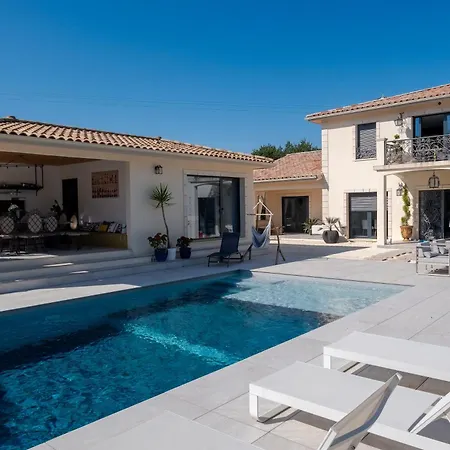 De 3 Apartman Carsac-de-Gurson